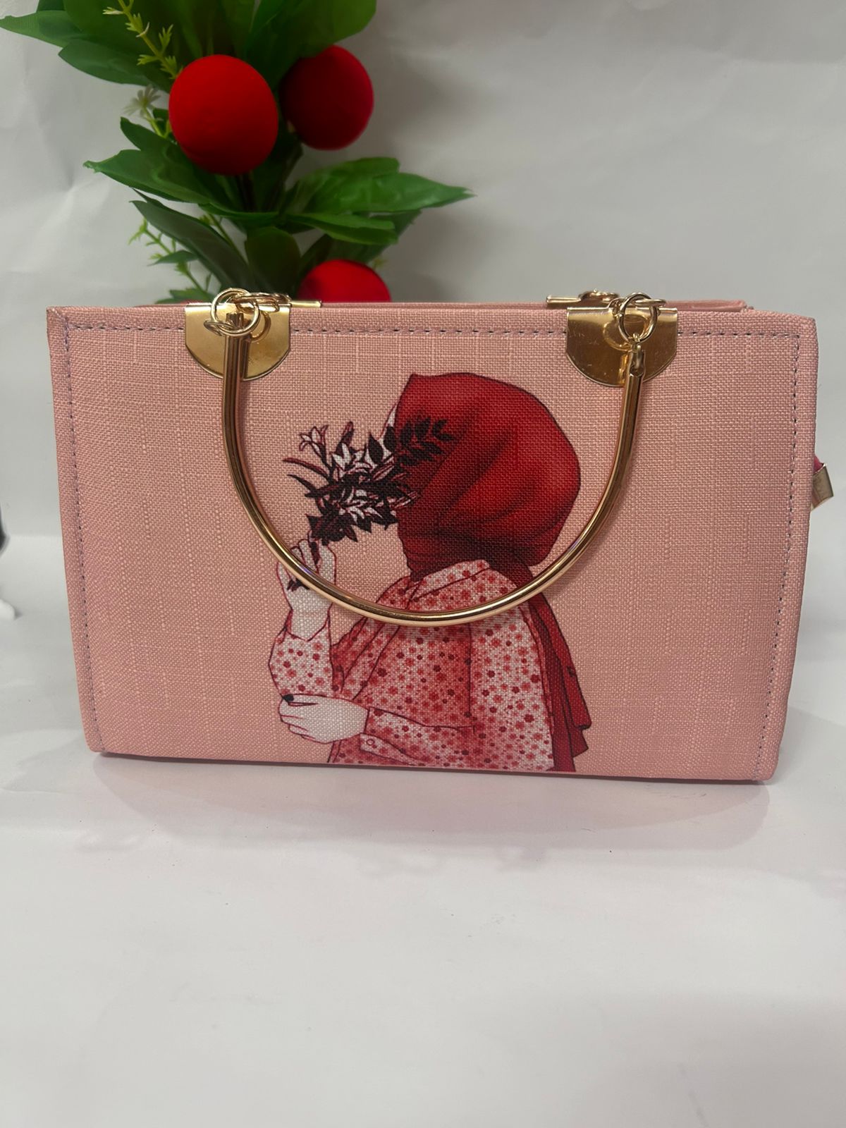 Hand bag